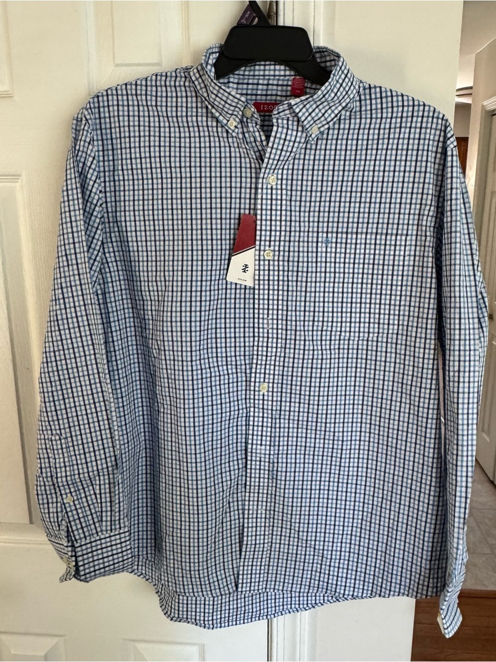 IZOD Men’s Large Shirt 100% Cotton Blue White Plaid Check Long Sleeve Button Up - Picture 3 of 11